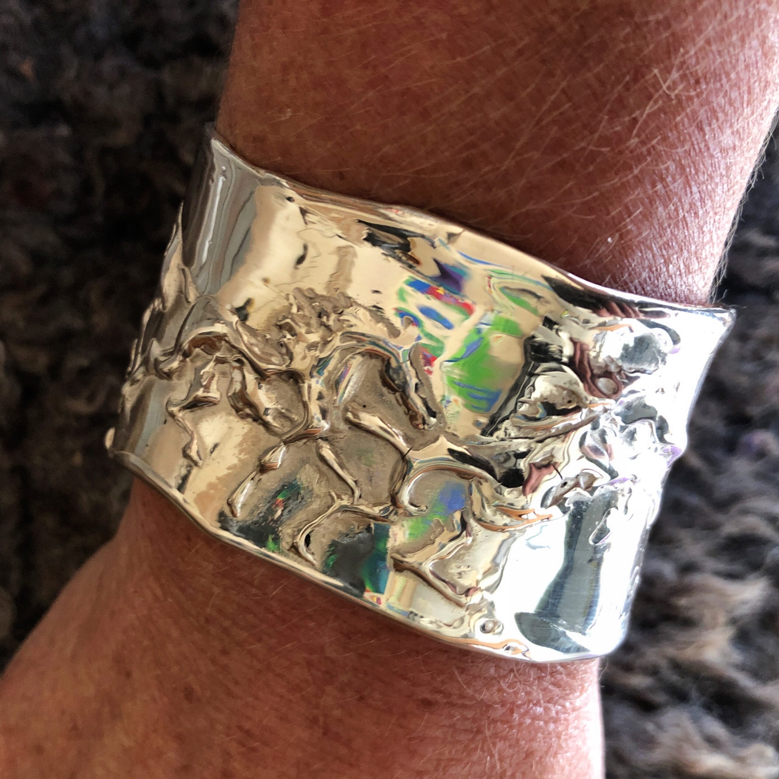 Small Cuff of 3 Horses