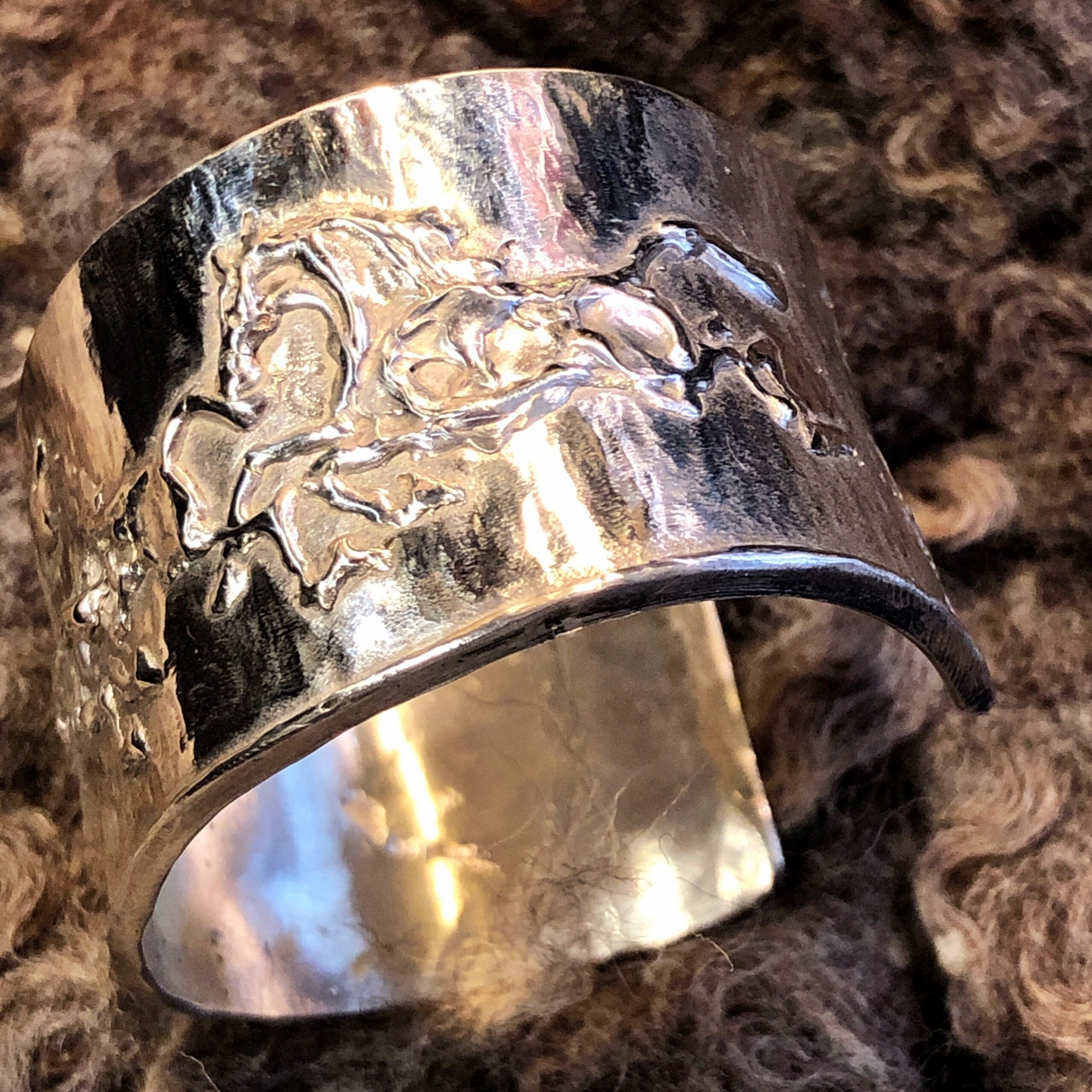 Small Cuff Rosh